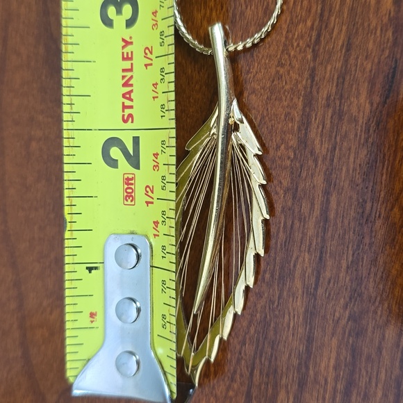 Monet Elegant Gold Leaf Pendant Necklace - Picture 9 of 10